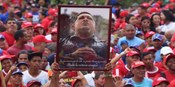 Este 1 de septiembre la consigna es defender más que nunca a la Revolución Bolivariana (por Carlos Aznárez)