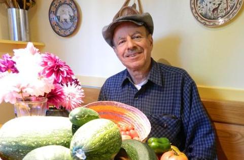 “EL TERRORISMO ES MUY CONVENIENTE PARA LOS POLÍTICOS, PORQUE EL PROBLEMA AHORA ES EL MIEDO Y NO LOS PROBLEMAS DEL CAPITALISMO” El análisis de James Petras en CX36, 19 de setiembre de 2016.